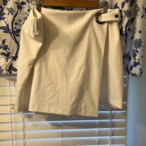 EST 1946 CATO 18/20W WHITE SKORT